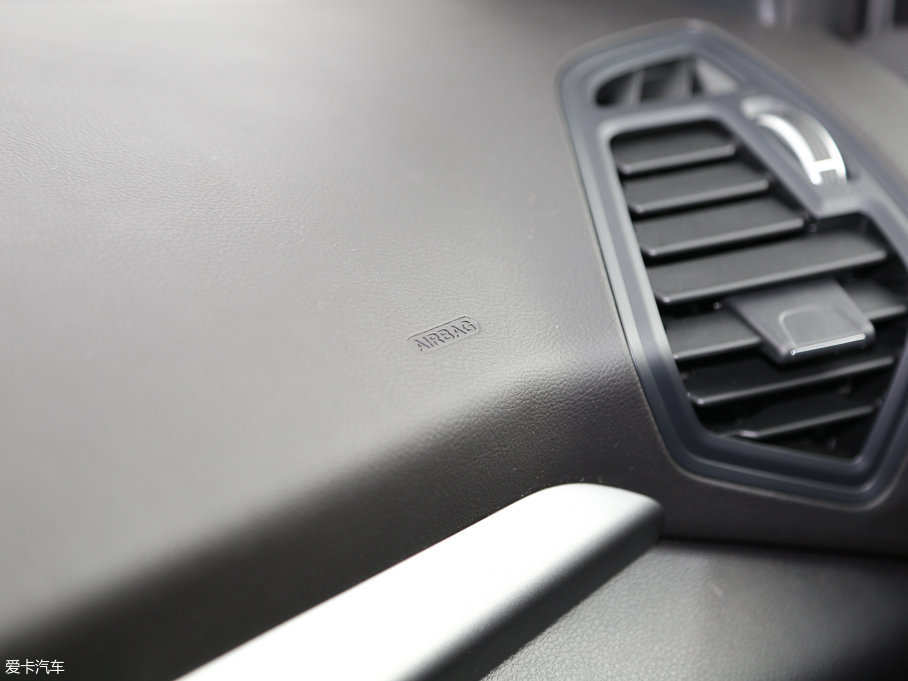 2017 EcoBoost 180 (q)