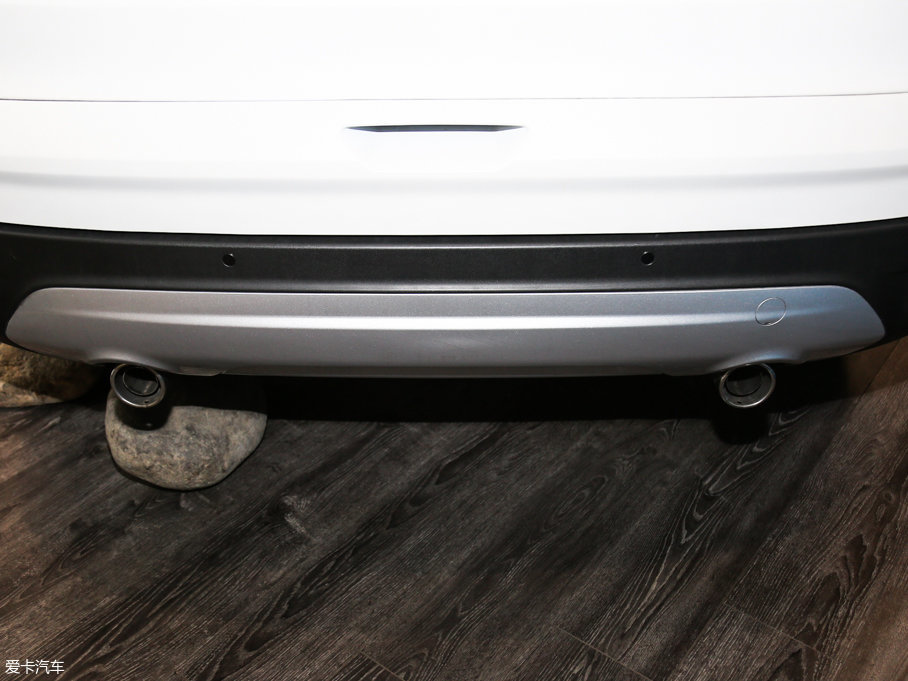 2017 EcoBoost 180 򌻢S