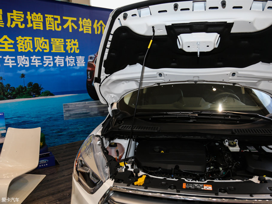 2017������ EcoBoost 180 ��򌻢�S��