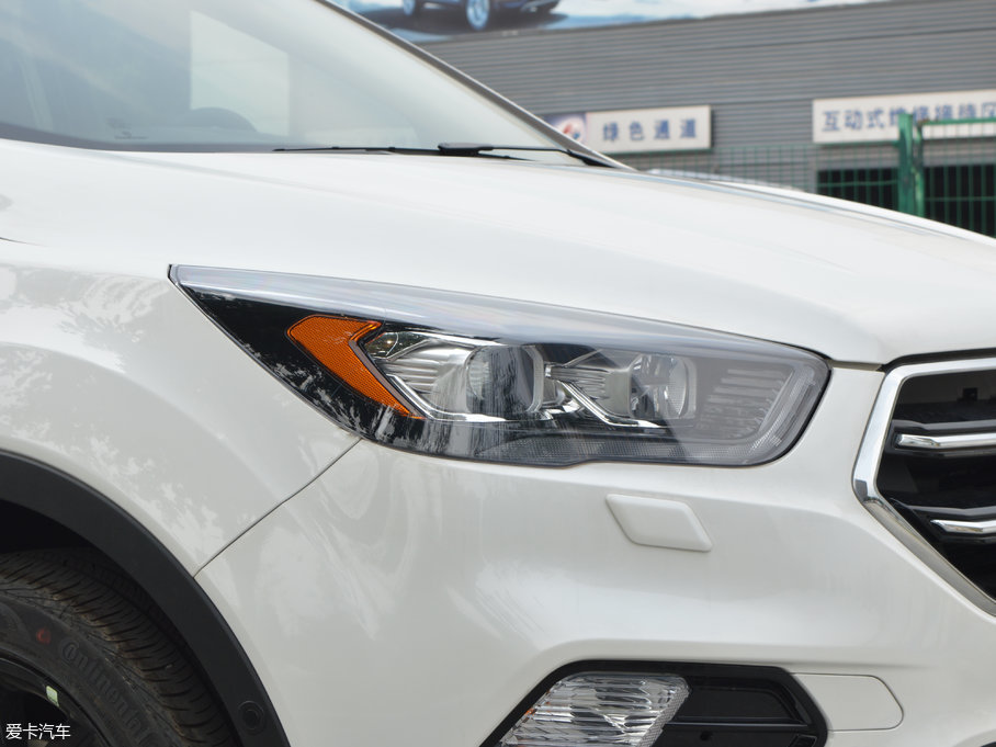 2017������ EcoBoost 245 ����\����