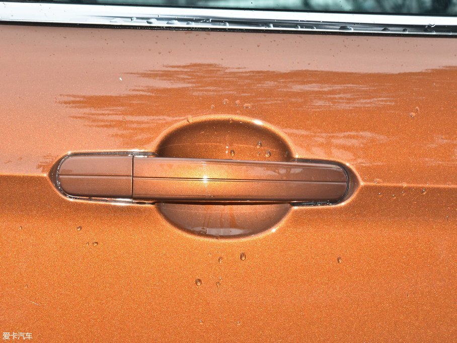 2017 EcoBoost 180 򌻢S