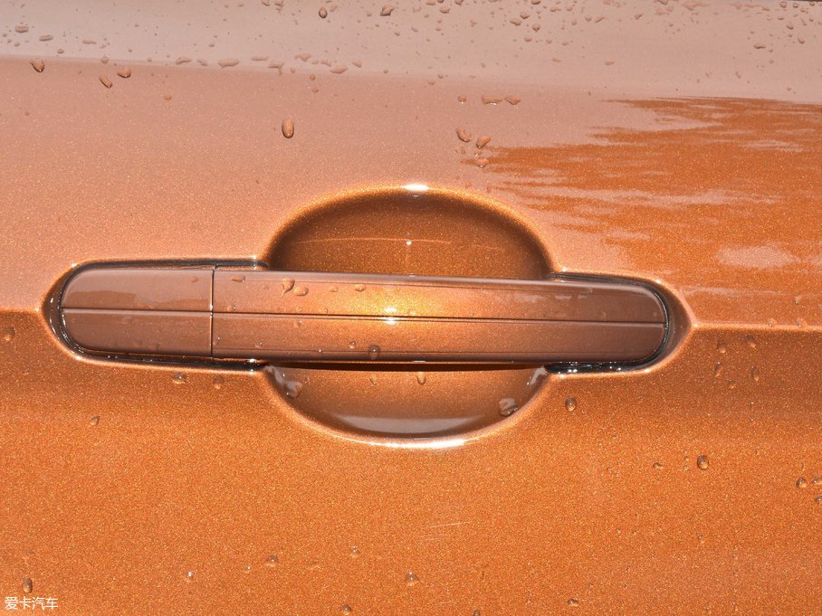 2017 EcoBoost 180 򌻢S