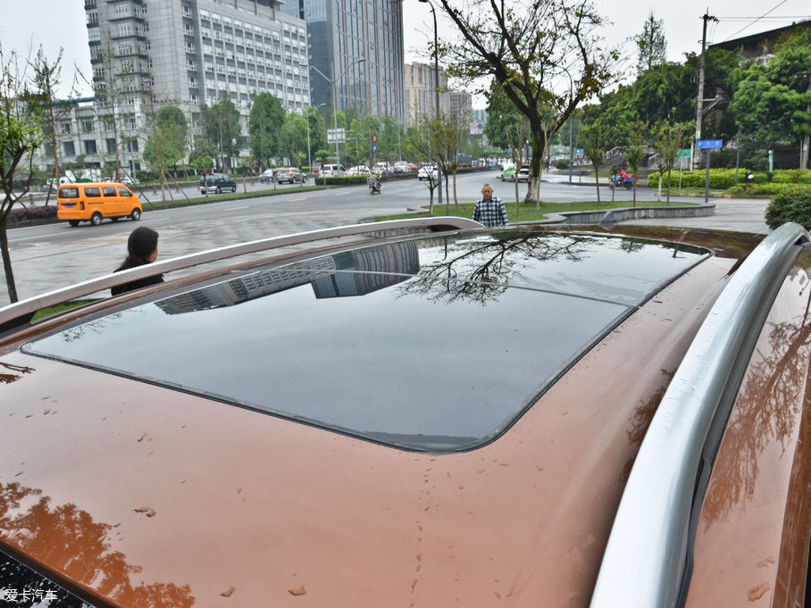 2017 EcoBoost 180 򌻢S