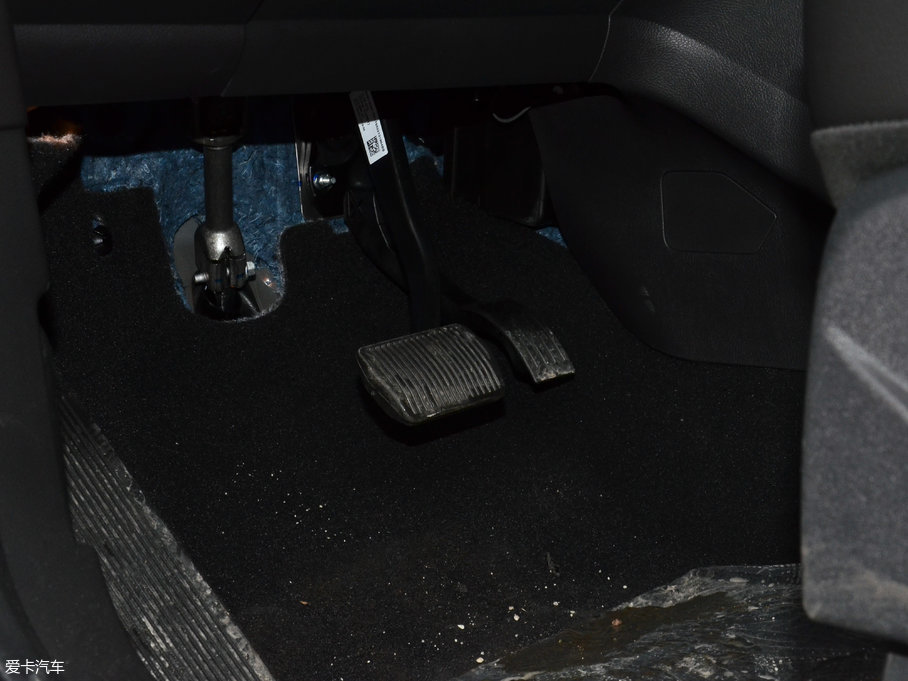 2017 EcoBoost 180 򌻢S