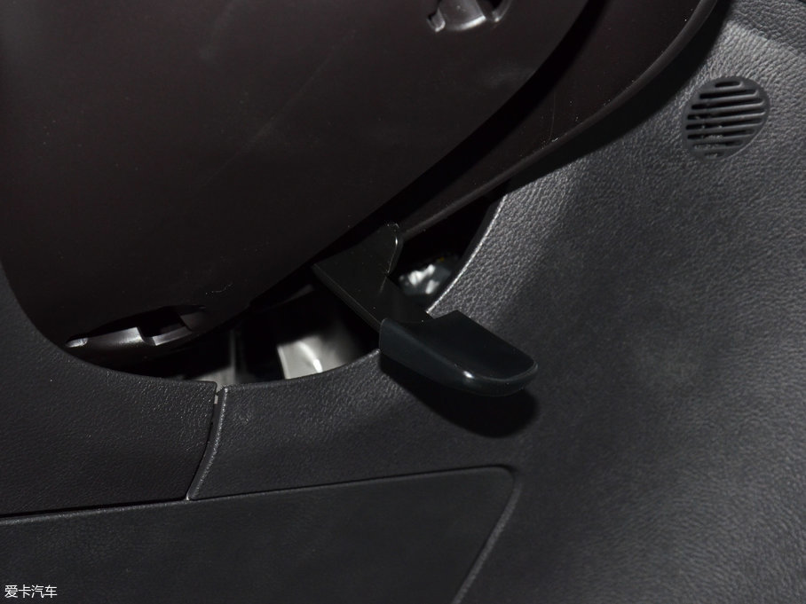 2017 EcoBoost 180 򌻢S