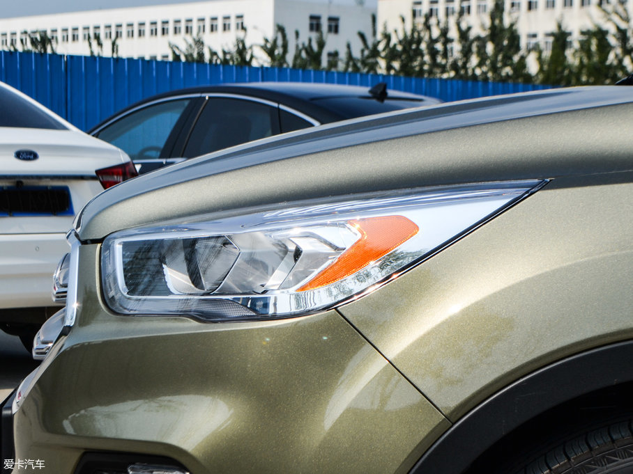 2017 EcoBoost 180 (q)