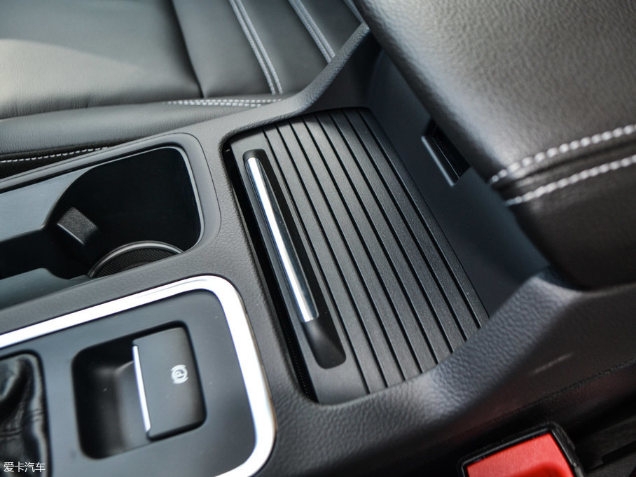 2017������ EcoBoost 180 ��������