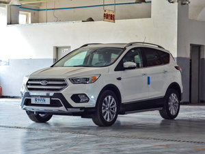 2017款EcoBoost 180 四驱豪翼型 左前45度