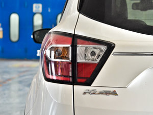 2017EcoBoost 180 (q) (x)(ji)^