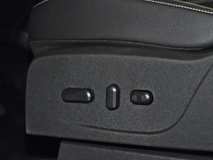 2017EcoBoost 180  {{