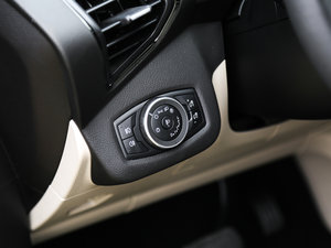 2017EcoBoost 180  п؅^