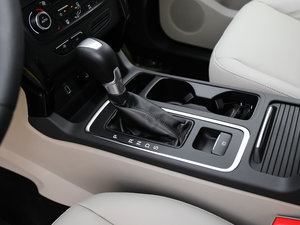 2017EcoBoost 180  QU