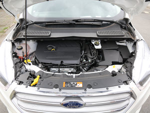 2017款EcoBoost 180 两驱精翼型 发动机