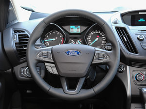 2017款EcoBoost 245 四驱铂翼型 方向盘