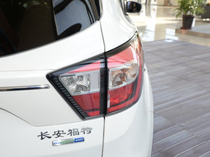 2017款EcoBoost 245 四驱尊翼型 尾灯