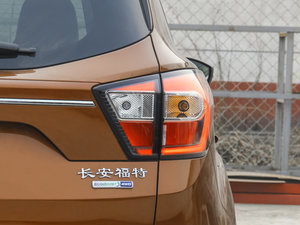 2017款EcoBoost 245 四驱尊翼型 尾灯