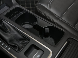 2017EcoBoost 180 򌻢S g