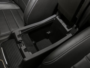 2017EcoBoost 180 򌻢S g