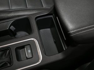 2017EcoBoost 180 򌻢S g