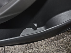 2017EcoBoost 180 򌻢S ǰTg