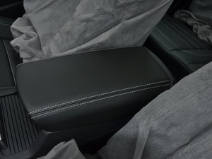 2017EcoBoost 180 򌻢S 