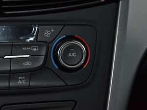 2017EcoBoost 180 (q)S п؅^(q)