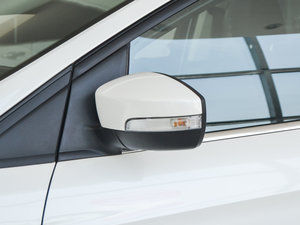 2017EcoBoost 245 (q) (ji)^