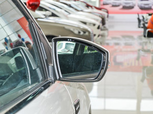 2017EcoBoost 245 (q) (ji)^