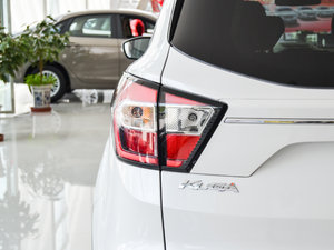 2017EcoBoost 245 (q) (ji)^