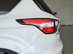 2017EcoBoost 245 (q) (ji)^