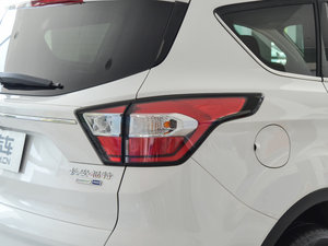 2017EcoBoost 245 (q) (ji)^