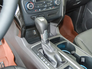 2017款EcoBoost 245 四驱豪翼型 换挡杆
