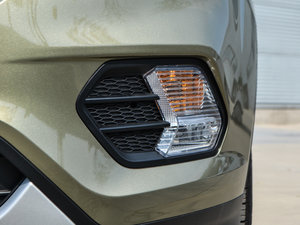 2017款EcoBoost 180 两驱豪翼型 前雾灯