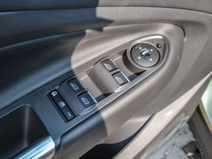 2017EcoBoost 180 (q) {܇ƅ^(q)	