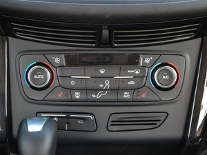 2017EcoBoost 180 (q) {(dio){(dio)(ji)