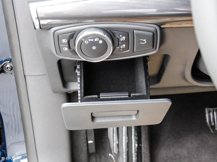 2017ţ EcoBoost 245A