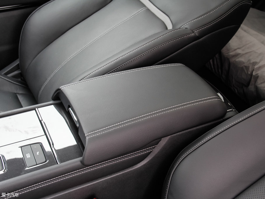 2017ţ EcoBoost 245A