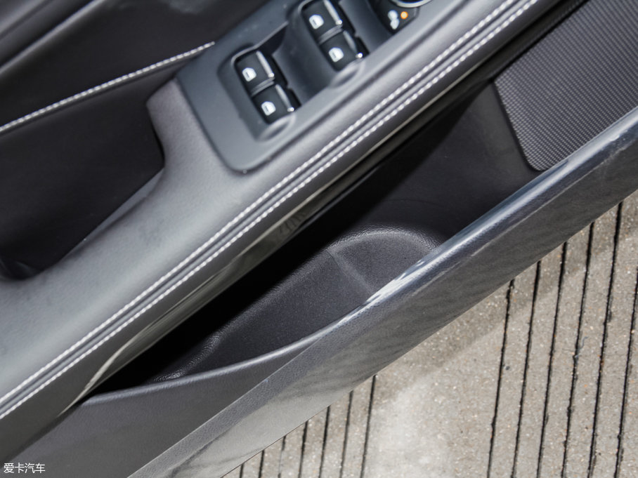 2017ţ EcoBoost 245A