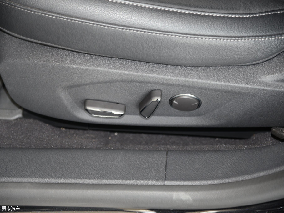 2017ţ EcoBoost 325 V6Ş