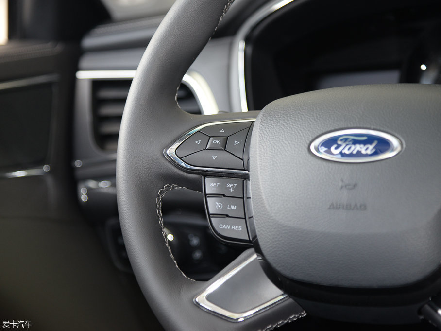 2017ţ EcoBoost 325 V6Ş