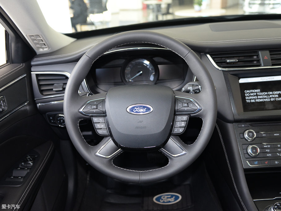 2017ţ EcoBoost 325 V6Ş