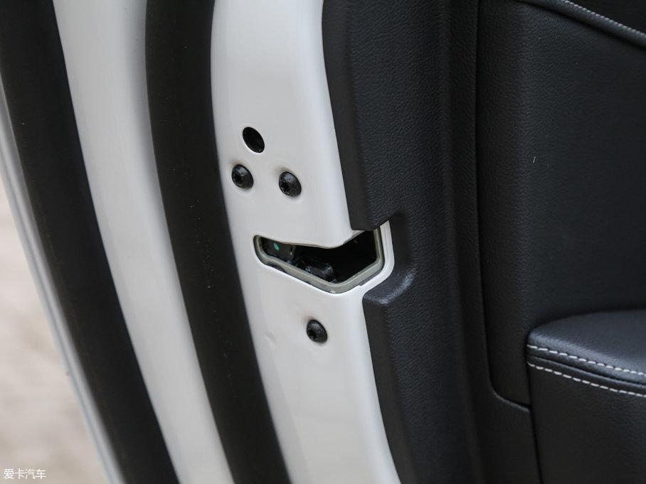 2017ţ EcoBoost 245r(sh)