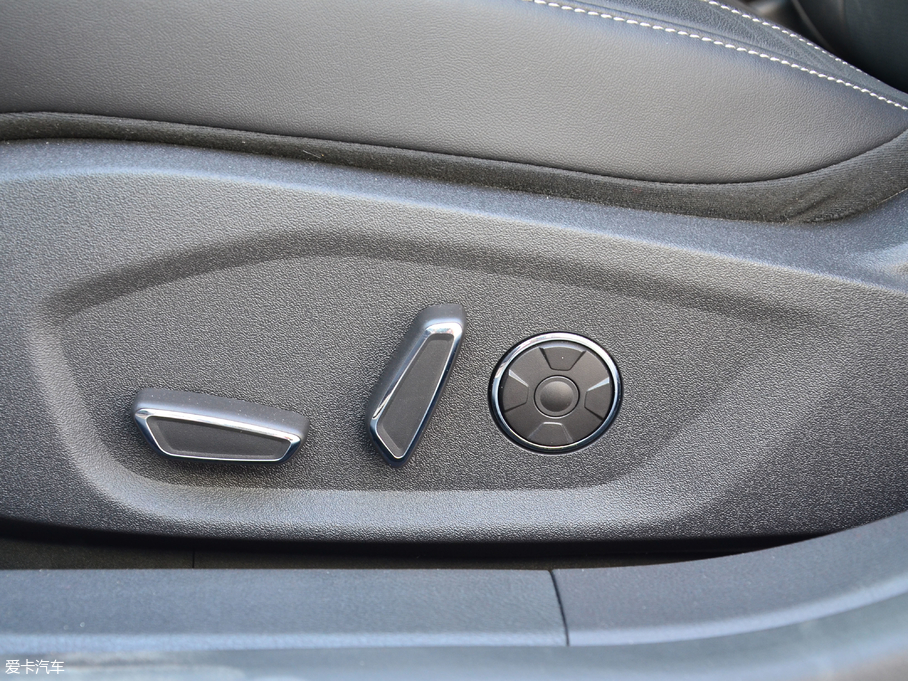 2017ţ Ŀ EcoBoost 325 V6Ş