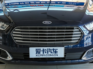2017款EcoBoost 180豪华型 中网