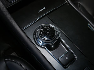 2017款EcoBoost 180豪华型 换挡杆
