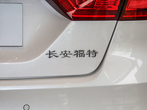 2017EcoBoost 180 (ji)^