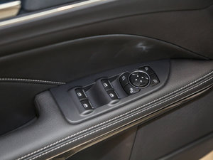 2017EcoBoost 180 п؅^