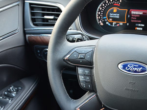 2017Ŀ EcoBoost 325 V6Ş п؅^