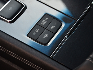 2017Ŀ EcoBoost 325 V6Ş п؅^(q)