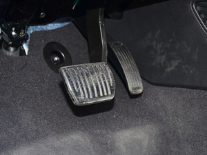 2017Ŀ EcoBoost 325 V6Ş п؅^(q)